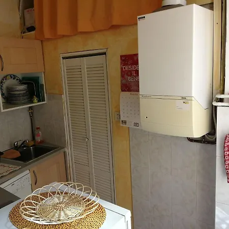 Apartment Sanremo דירה סנרמו
